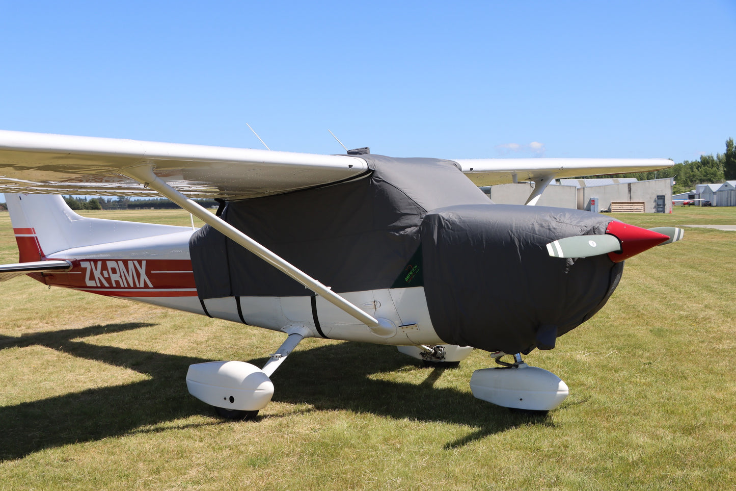 cessna-172-grey-aerosew-canopy-cover.jpg
