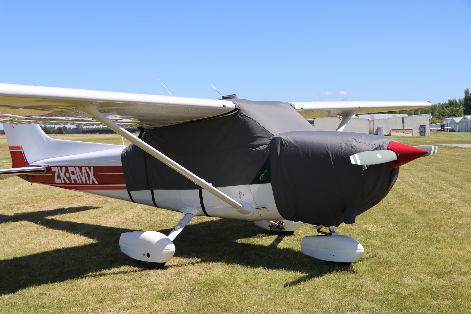 cessna-172-grey-aerosew-canopy-cover.jpg
