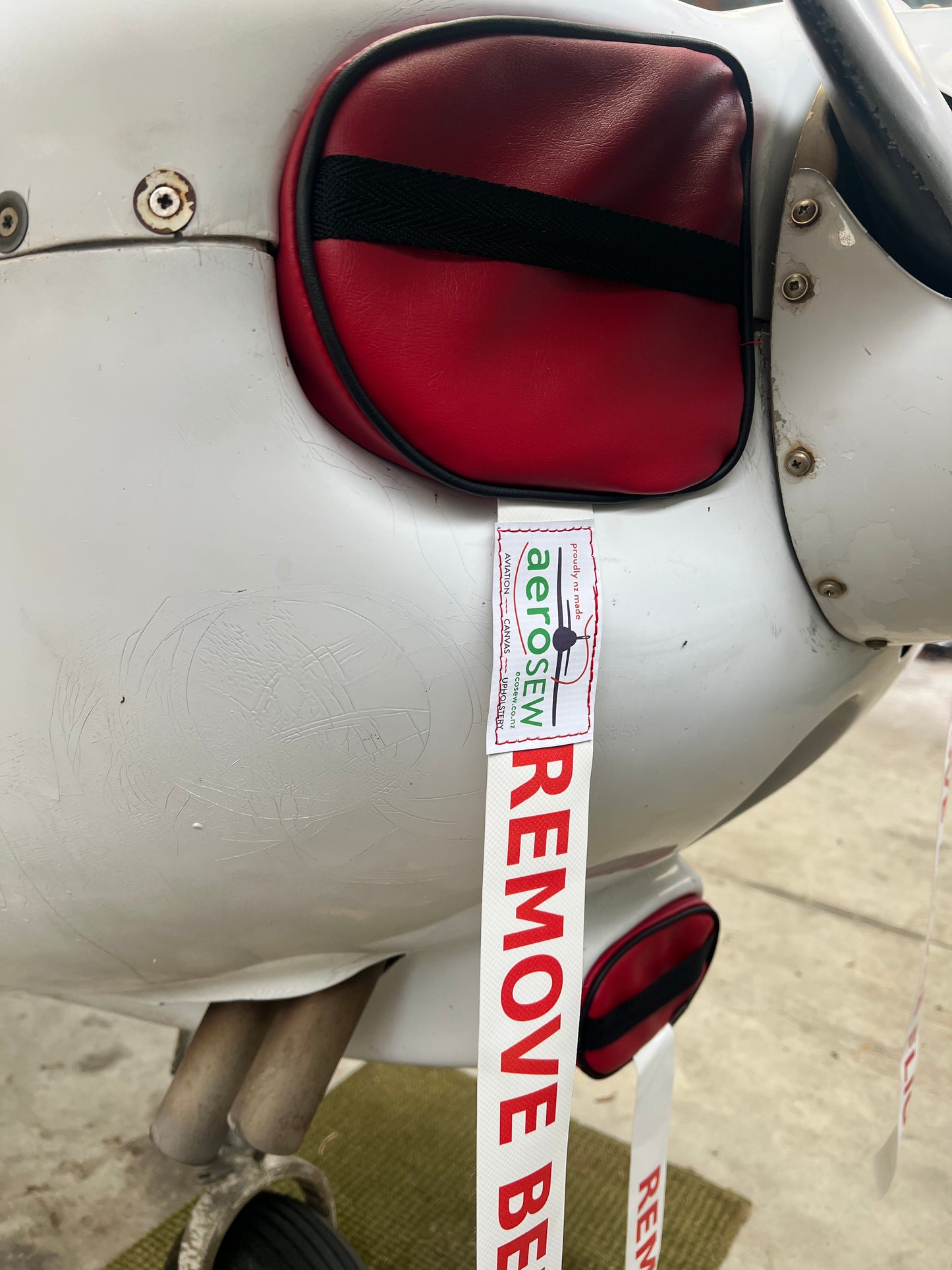 Piper Tomahawk PA38 Cowl Plugs