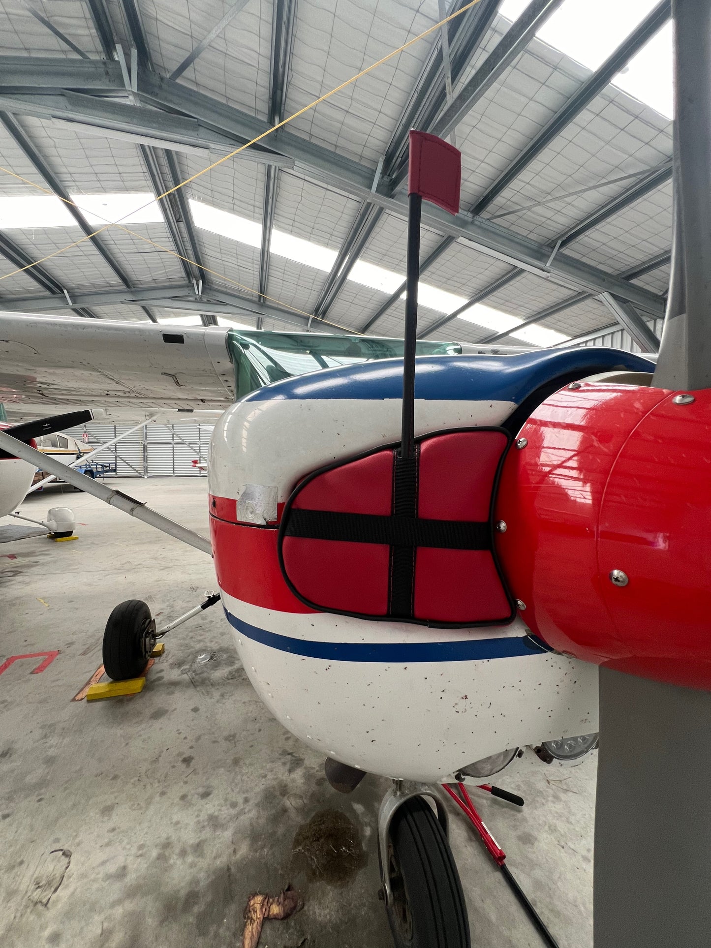 Cessna C152 Cowl Plugs