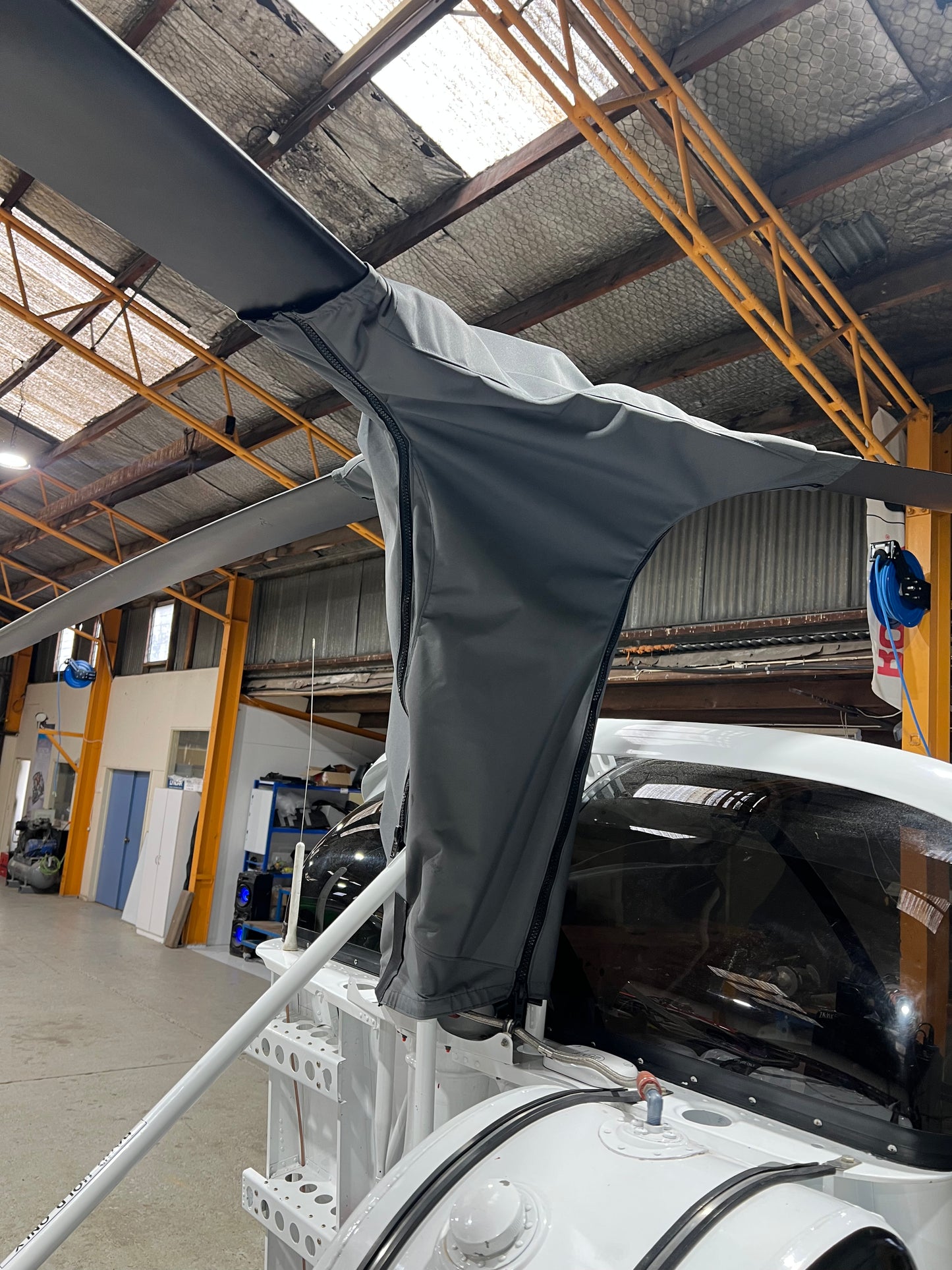 Hughes 300 Rotor Head Cover